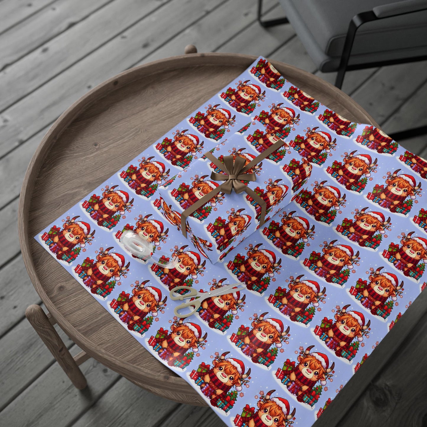 Christmas Highland Cow wrapping paper
